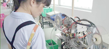 11年專注于鋰電池和配套產(chǎn)品的研發(fā)、生產(chǎn)、銷售